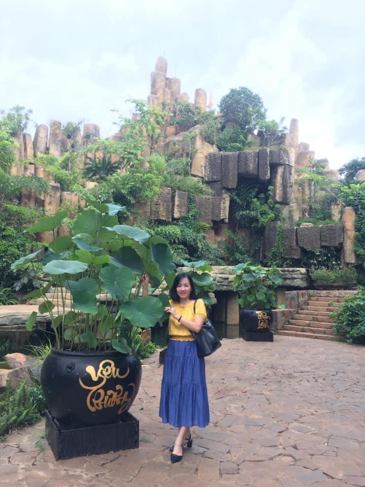 cô chủ Shop Thu Hiền RIORI