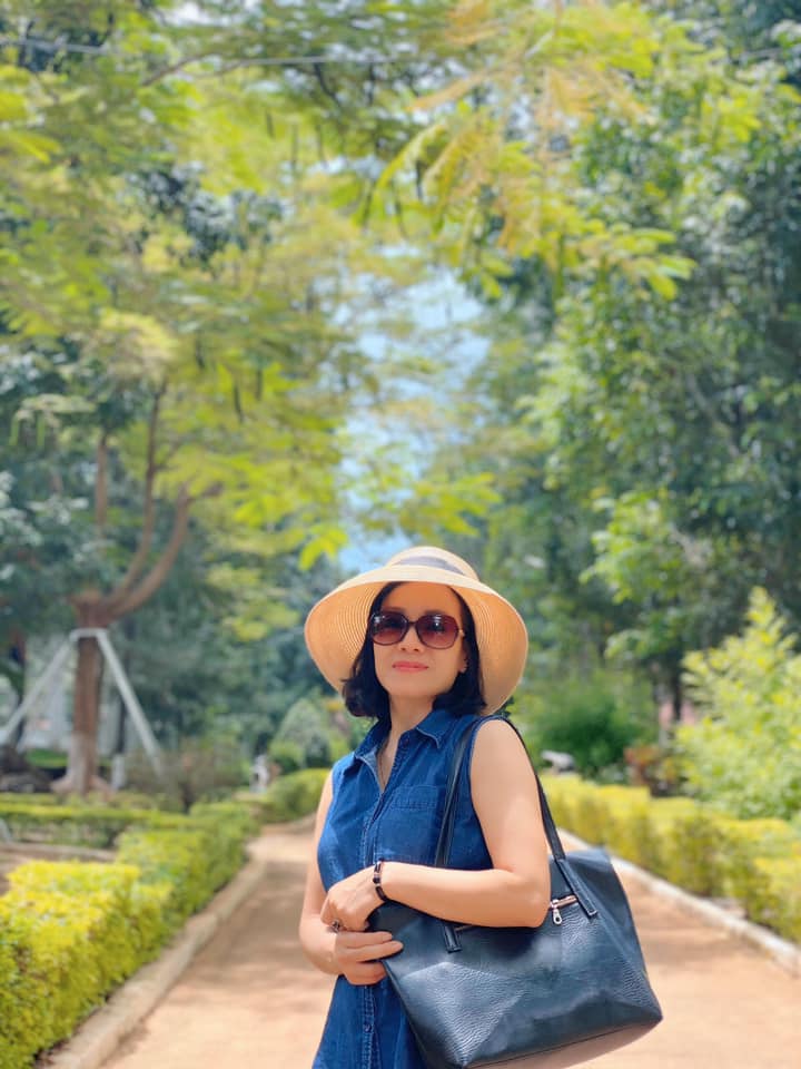 cô chủ Shop Thu Hiền RIORI