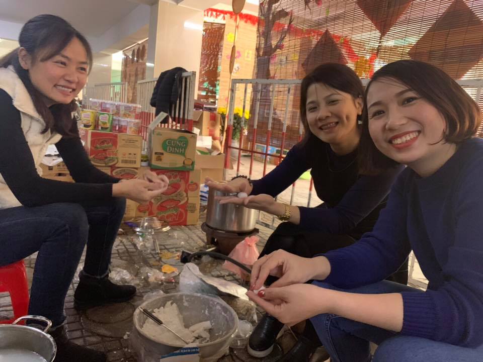 Bác Đỗ Thị Ngọc Dung và cô Lê Thị Chung